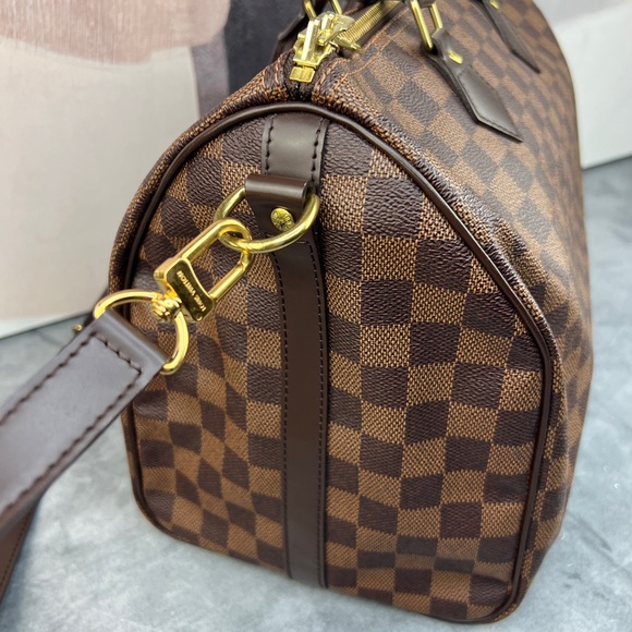 🌵Authentic Louis Vuitton Speedy 35 Bandouliere Damier Ebene🌵 - Picture 12 of 17